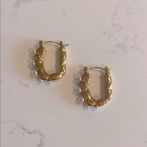 LVC Jewelry • Faux Pearl Gold Plated Abstract Hoops